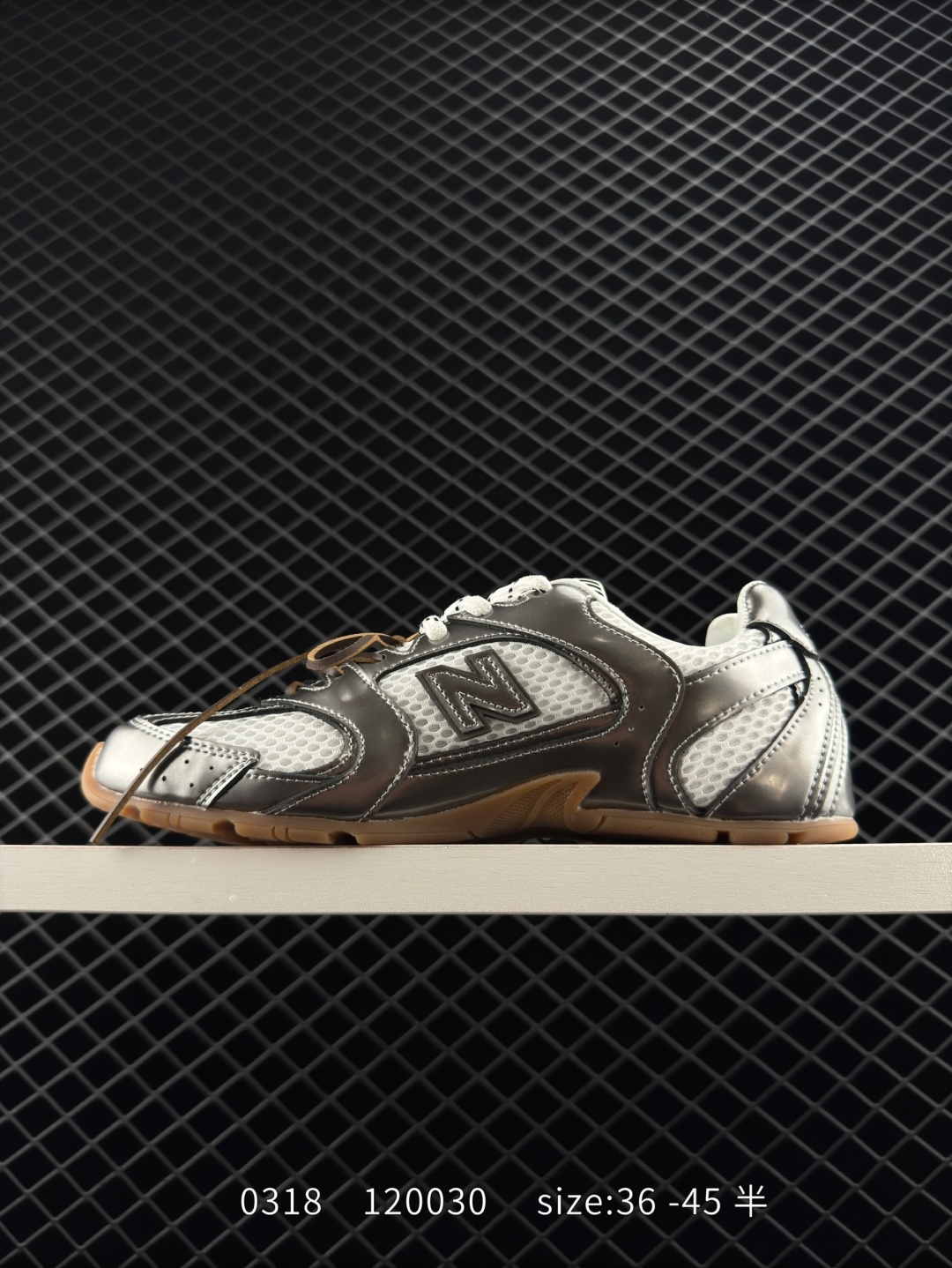 MiuMiu x New Balance New Balance 530